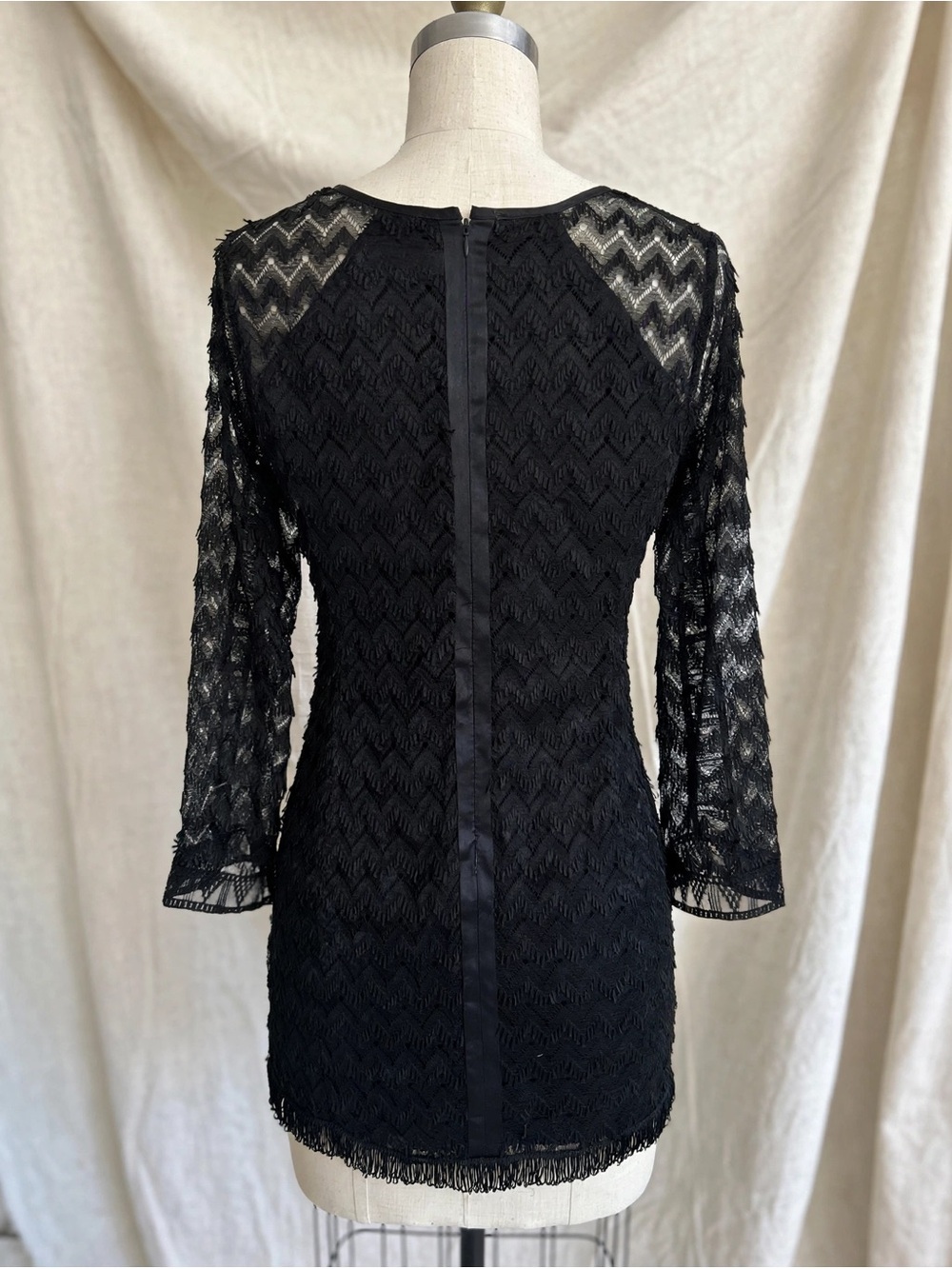 Nanette Lepore Black Chevron Lace Mini Dress Size M Bell Sleeve - Picture 2 of 10